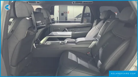 LAND ROVER RANGE ROVER P615 SV LWB
