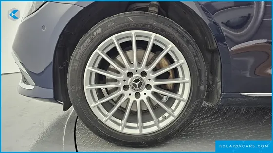 MERCEDES E-CLASS E220D 4MATIC EXCLUSIVE