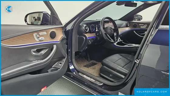 MERCEDES E-CLASS E220D 4MATIC EXCLUSIVE