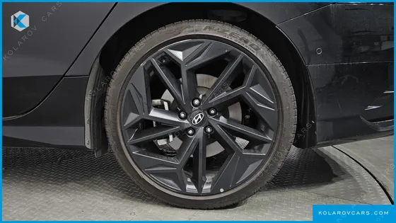 HYUNDAI IONIQ 6 LONG RANGE