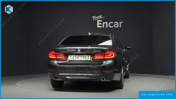 BMW 5 SERIES 530E LUXURY