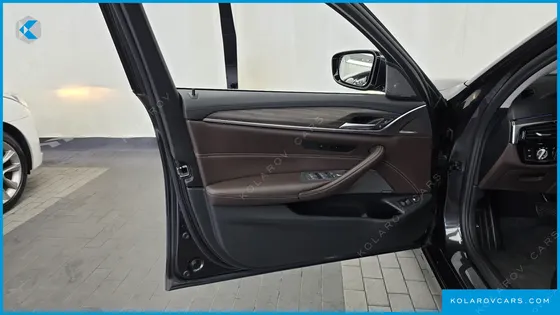 BMW 5 SERIES 530E LUXURY