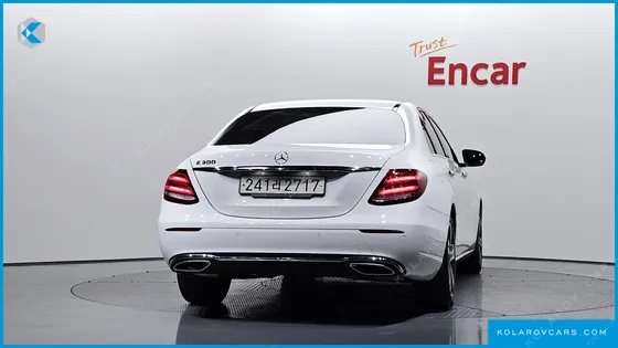 MERCEDES E-CLASS E300 AVANTGARDE