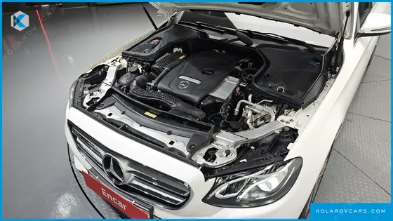MERCEDES E-CLASS E300 AVANTGARDE