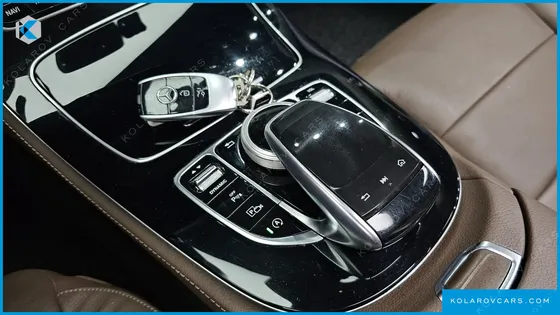 MERCEDES E-CLASS E300 AVANTGARDE