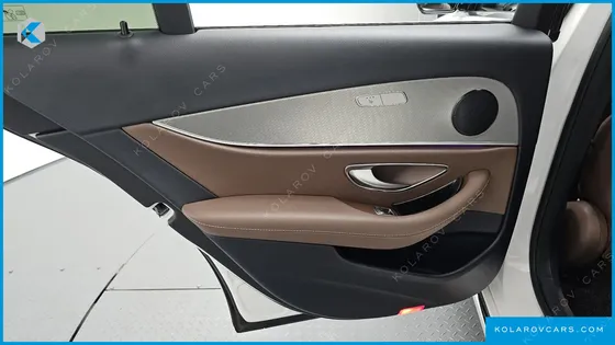 MERCEDES E-CLASS E300 AVANTGARDE