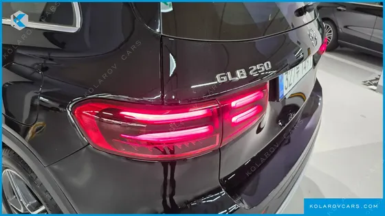 MERCEDES GLB-CLASS GLB250 4MATIC