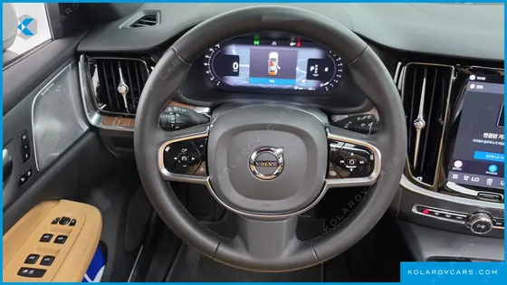 VOLVO V60 B5 ULTIMATE AWD