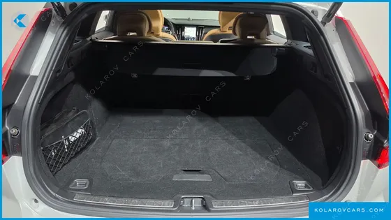 VOLVO V60 B5 ULTIMATE AWD