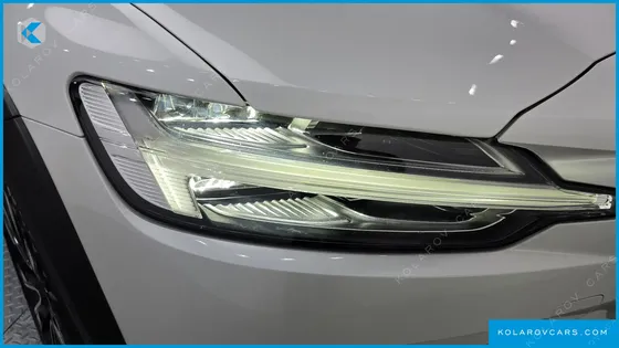 VOLVO V60 B5 ULTIMATE AWD