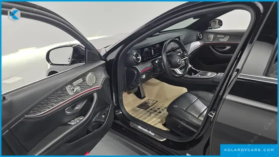 MERCEDES E-CLASS E350 4MATIC AMG LINE