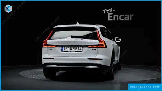 VOLVO V60 B5 ULTIMATE AWD