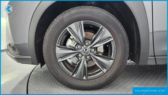 LEXUS UX 2.0 2WD