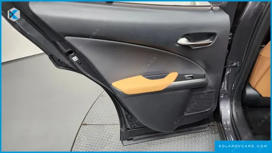 LEXUS UX 2.0 2WD