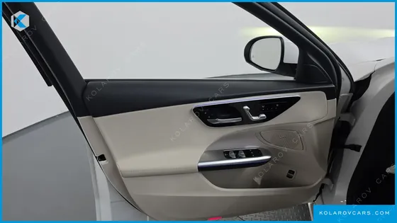 MERCEDES C-CLASS C300 4MATIC AVANTGARDE