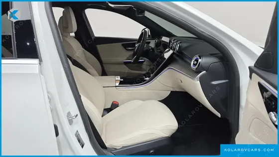 MERCEDES C-CLASS C300 4MATIC AVANTGARDE
