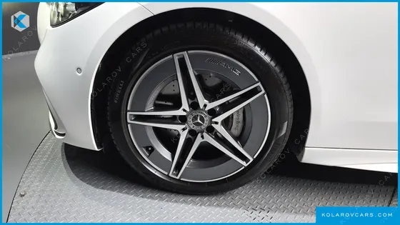 MERCEDES C-CLASS C200 AMG LINE