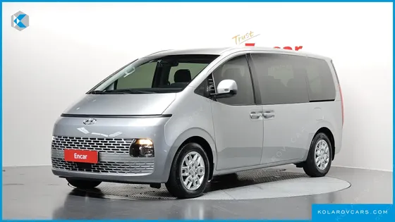 HYUNDAI STARIA TOURER 9-SEATER
