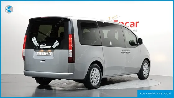 HYUNDAI STARIA TOURER 9-SEATER