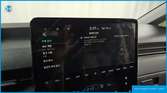 HYUNDAI STARIA TOURER 9-SEATER
