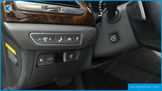 GENESIS EQ900 3.8 GDI AWD
