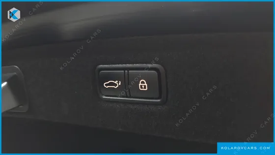 GENESIS EQ900 3.8 GDI AWD