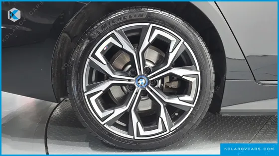 BMW I4 EDRIVE40 M SPORTS