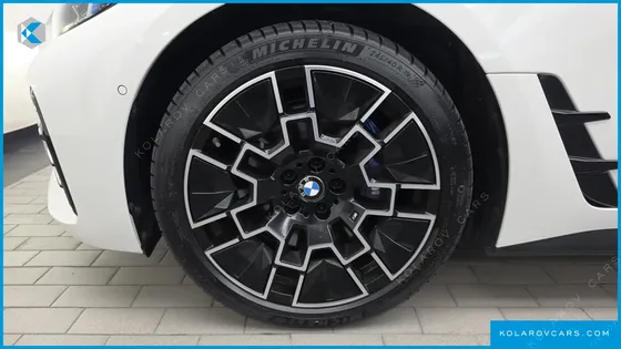 BMW I4 EDRIVE40 M SPORTS