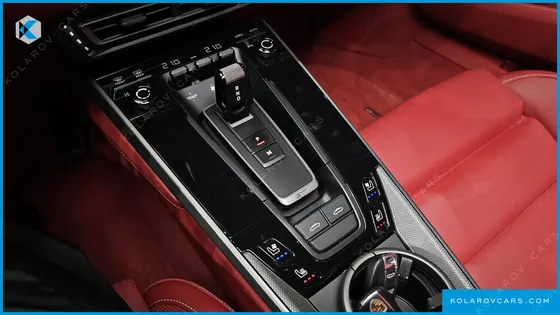 PORSCHE 911 TARGA 4S