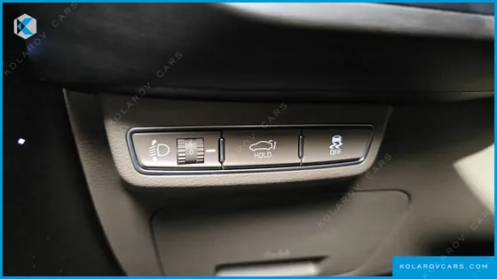 KIA K8 2.5 GASOLINE 2WD