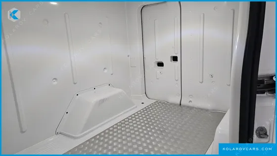 HYUNDAI ST1 CARGO FREEZER CONTAINER