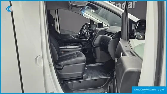 HYUNDAI ST1 CARGO FREEZER CONTAINER
