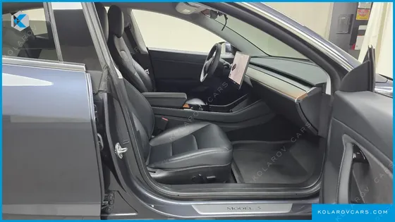 TESLA MODEL 3 LONG RANGE AWD