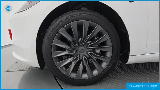 TESLA MODEL 3 RWD