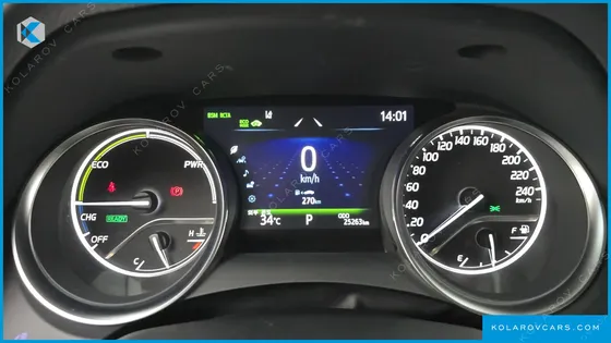 TOYOTA CAMRY 2.5 XLE HYBRID