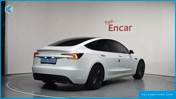 TESLA MODEL 3 RWD