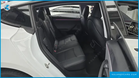 TESLA MODEL 3 RWD