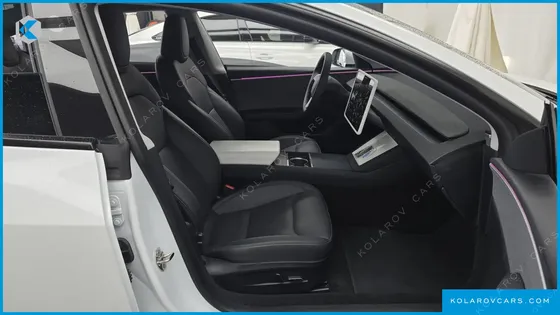 TESLA MODEL 3 RWD