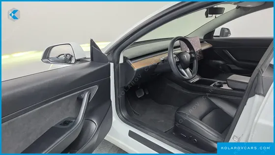 TESLA MODEL 3 LONG RANGE AWD