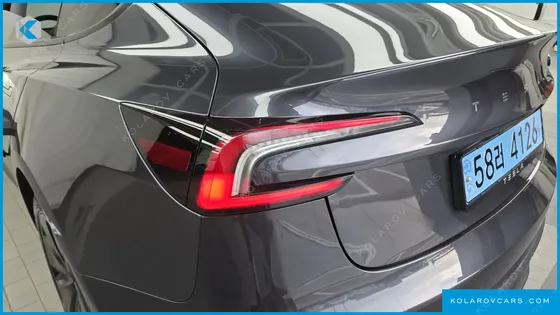 TESLA MODEL 3 RWD