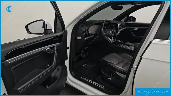 VOLKSWAGEN TOUAREG 3.0 TDI R-LINE