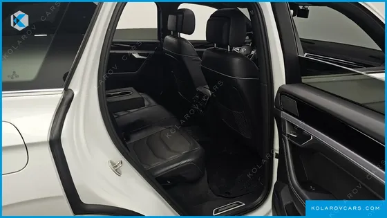 VOLKSWAGEN TOUAREG 3.0 TDI R-LINE