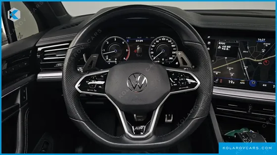 VOLKSWAGEN TOUAREG 3.0 TDI R-LINE