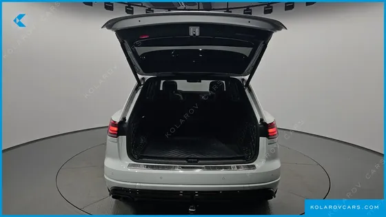 VOLKSWAGEN TOUAREG 3.0 TDI R-LINE