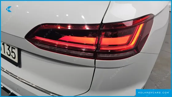 VOLKSWAGEN TOUAREG 3.0 TDI R-LINE