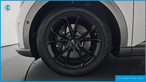 GENESIS GV60 PERFORMANCE AWD