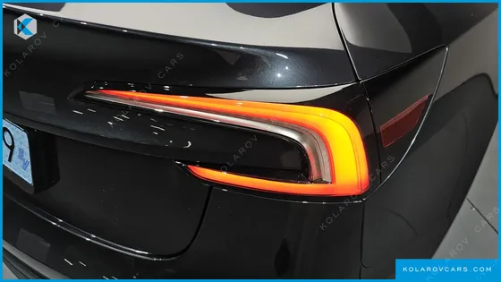 TESLA MODEL 3 RWD