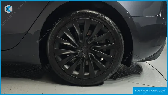 TESLA MODEL 3 RWD
