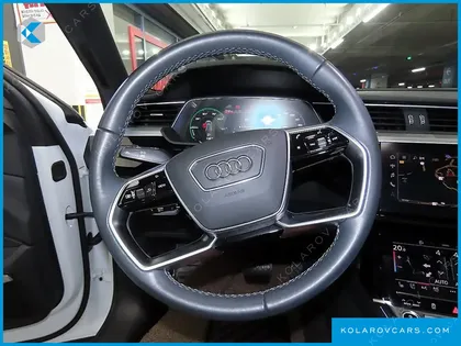 AUDI Q8 E-TRON 55 QUATTRO PREMIUM