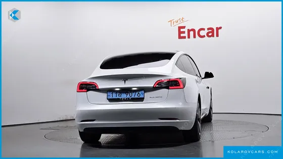 TESLA MODEL 3 LONG RANGE AWD